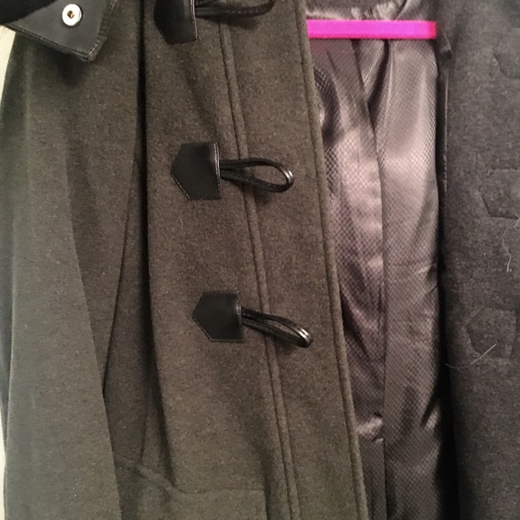 Andrew Marc dark olive wool coat - Picture 4 of 8
